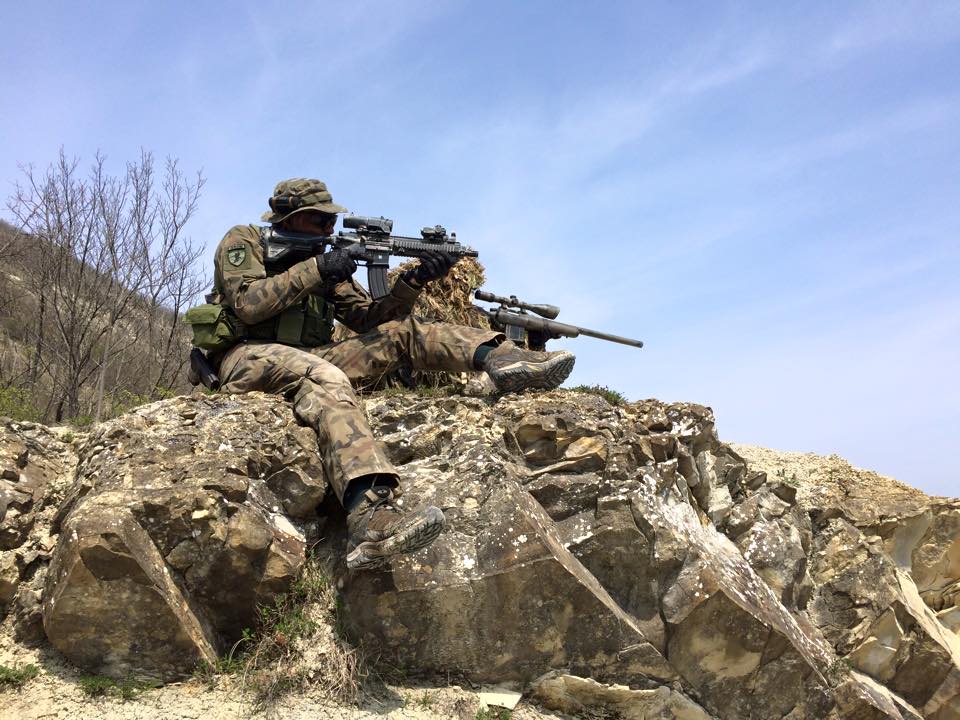 Nemesis replicano JW Grom